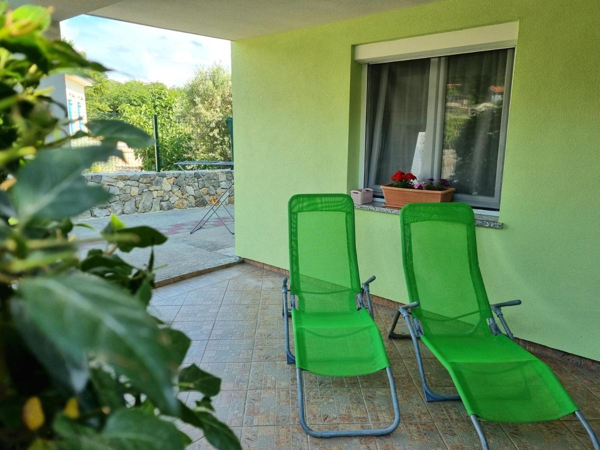 Apartment Deni Skrbčići Exteriör bild